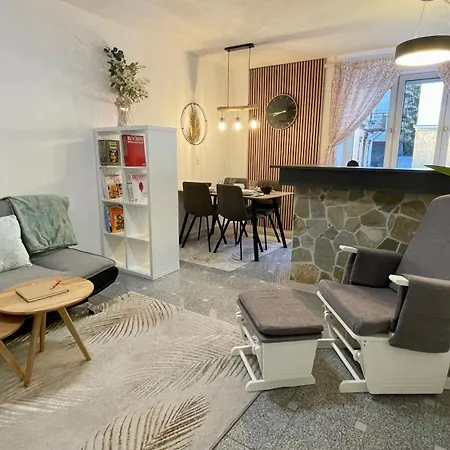 Zentrale, Moderne In Апартаменты Грац