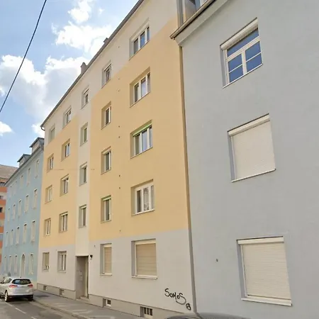 Zentrale, Moderne In Апартаменты *